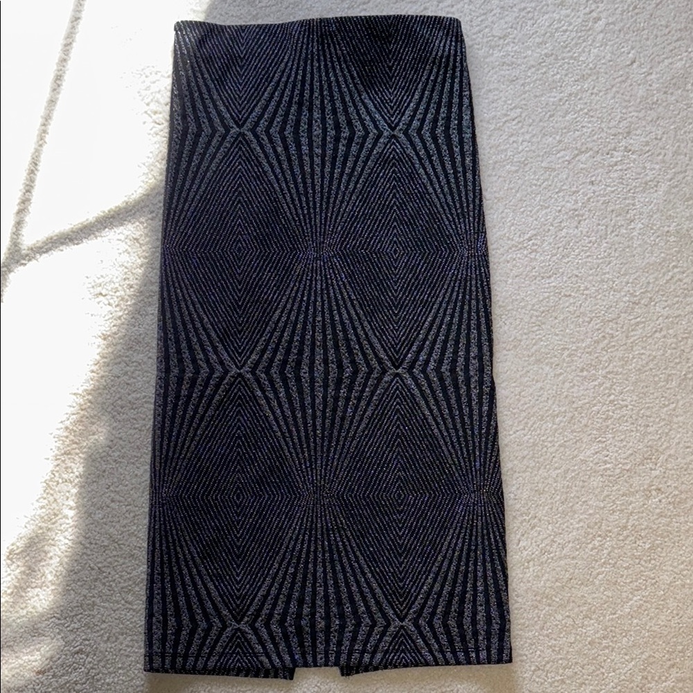 Elegant Black and Gray Geometric Skirt